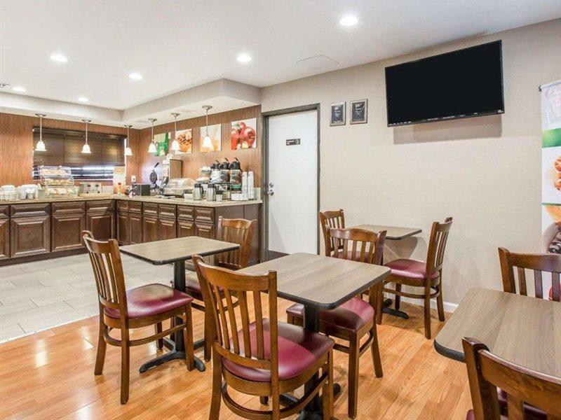Quality Inn & Suites Woodland - Sacramento Airport Kültér fotó