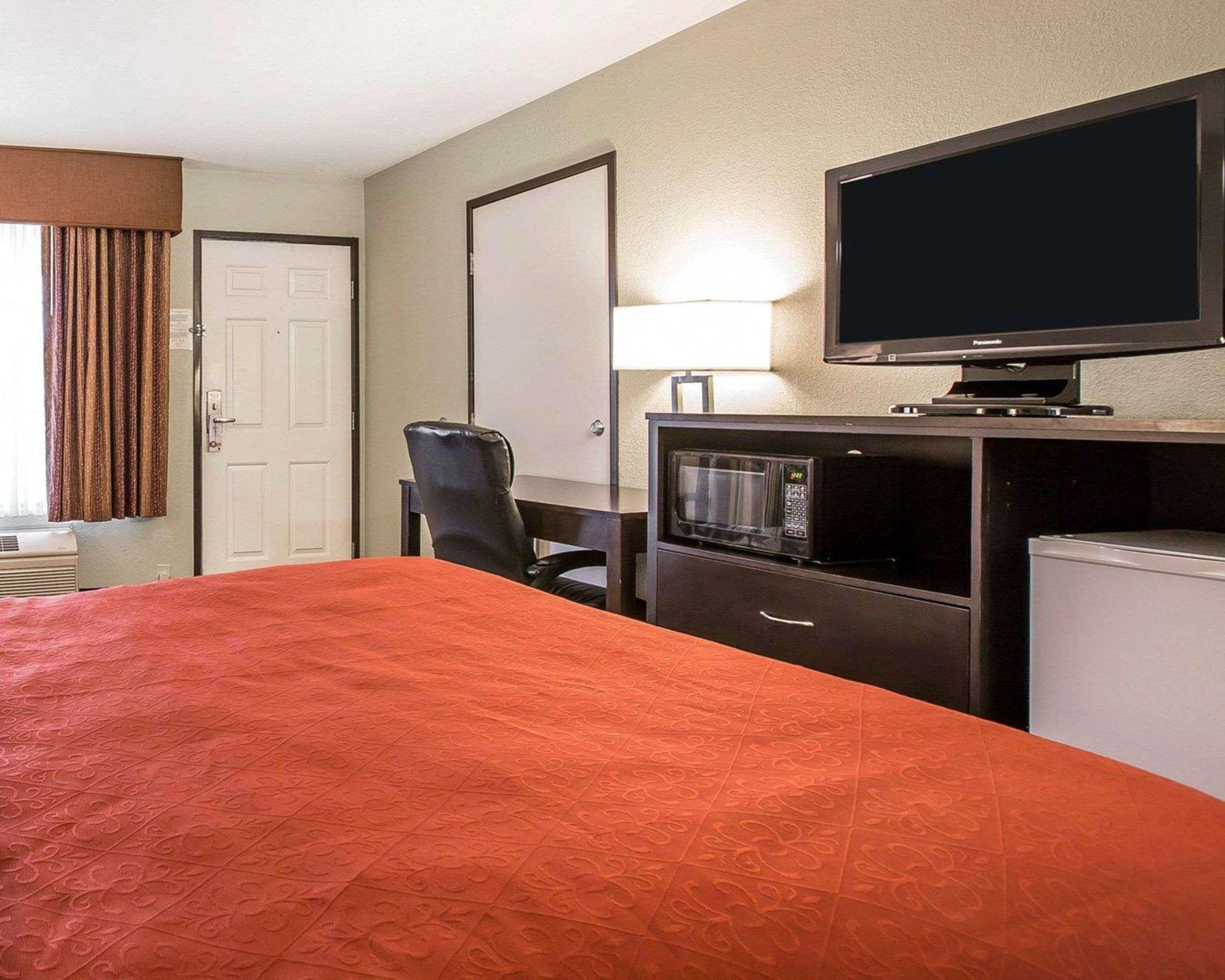Quality Inn & Suites Woodland - Sacramento Airport Kültér fotó