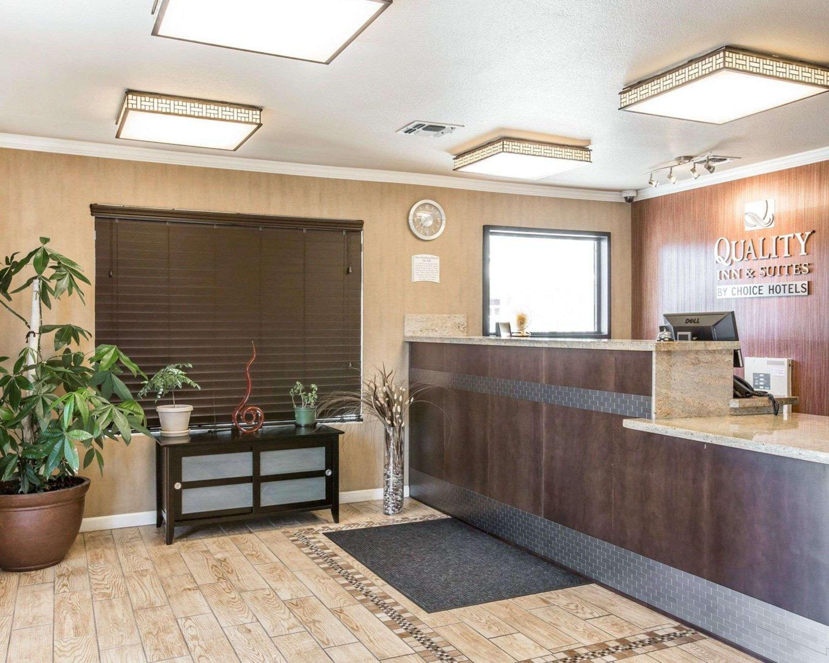 Quality Inn & Suites Woodland - Sacramento Airport Kültér fotó