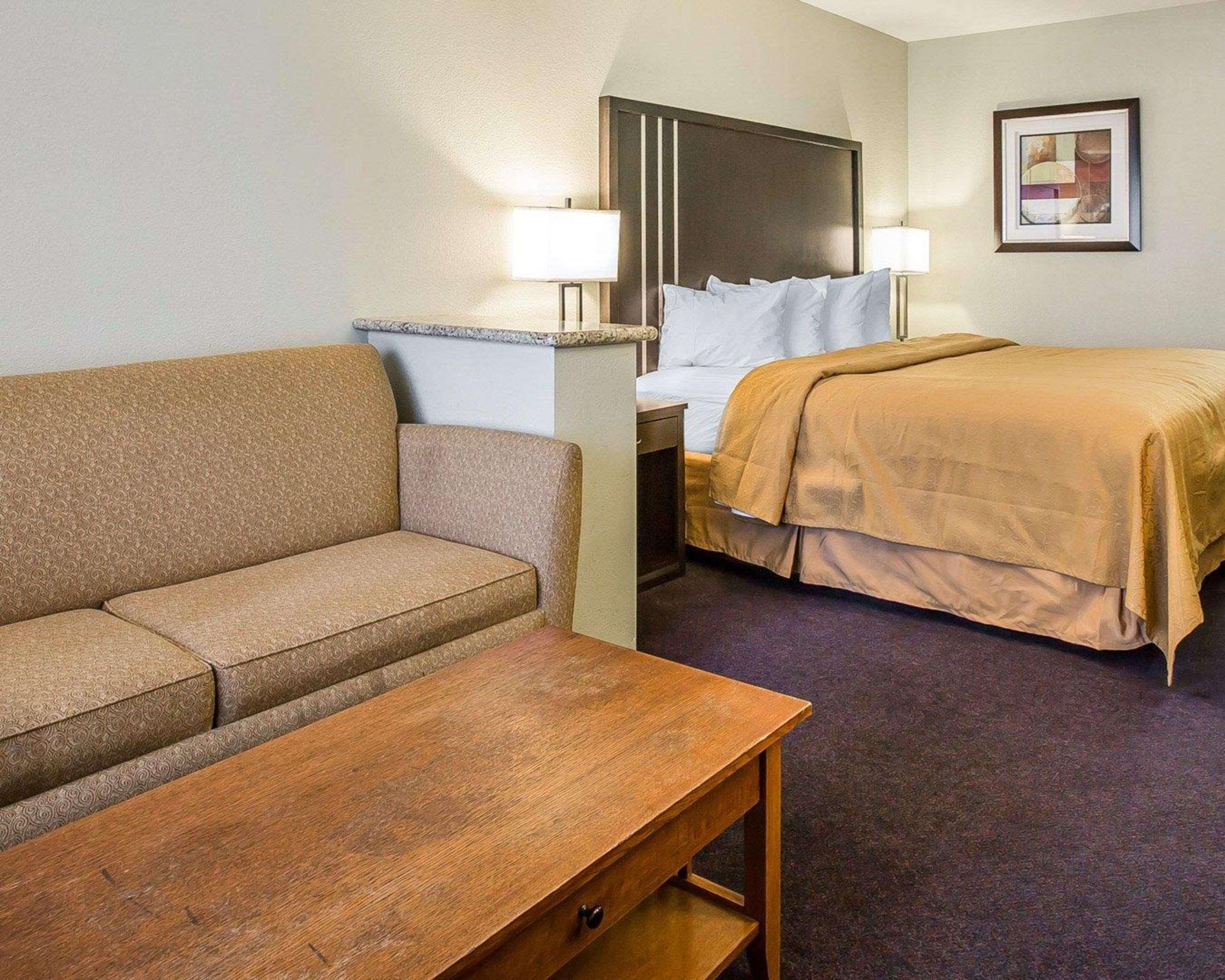 Quality Inn & Suites Woodland - Sacramento Airport Kültér fotó